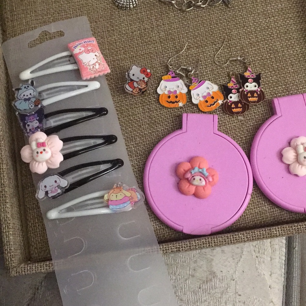 Hello Kitty